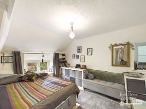 Bedroom 1- click for photo gallery